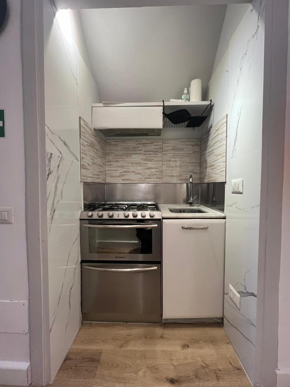 Crispi 30 Stylish Apartment روما المظهر الخارجي الصورة